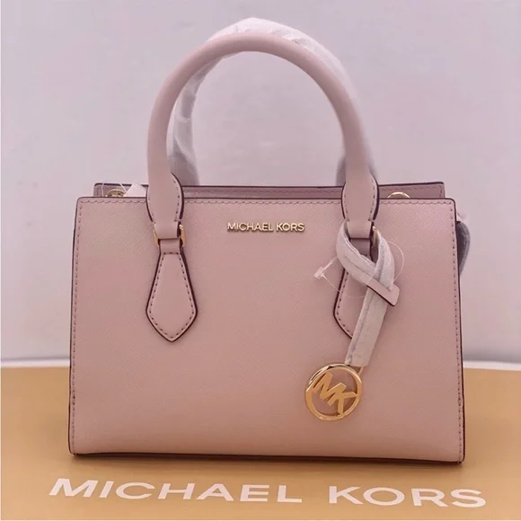 miha ページ Michael Kors | Bags | Michael Kors Small Sheila Centerzip